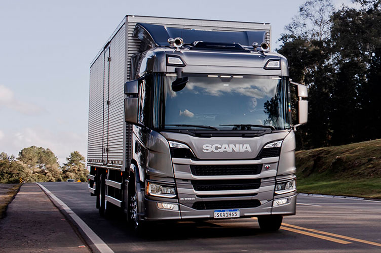Aluguel de Caminhão Semipesado Scania